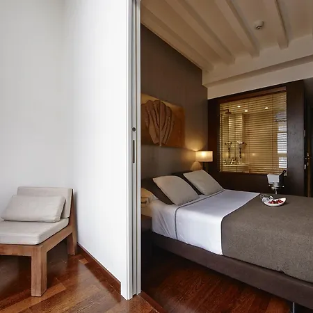 Carris Casa De La Troya Сантьяго-де-Компостела