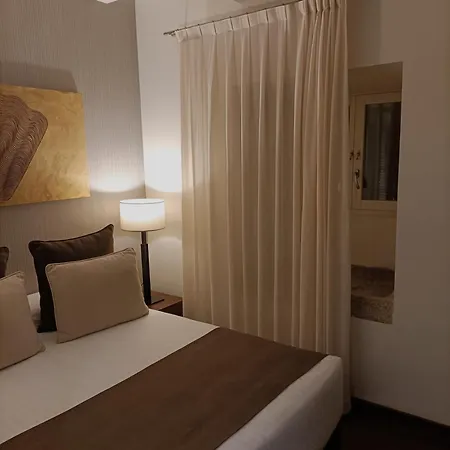 ホテル Carris Casa De La Troya 3*