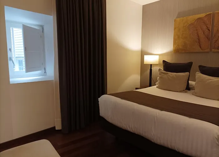 Carris Casa De La Troya 3*