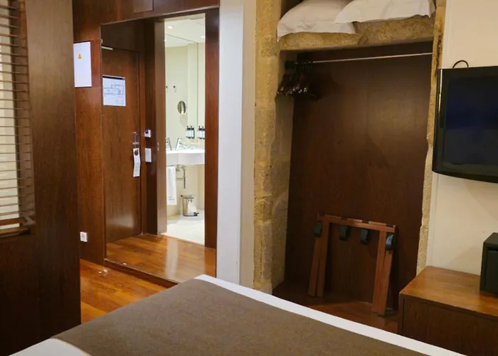 Carris Casa De La Troya