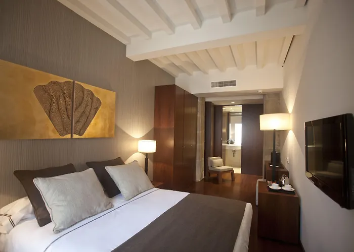 Hotel Carris Casa De La Troya 3*