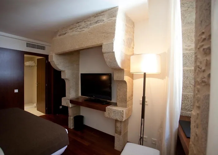 Hotel Carris Casa De La Troya 3*